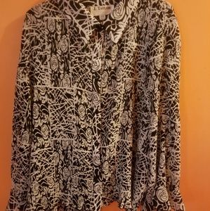Black and White Shirt  by J. Taylor Size 22